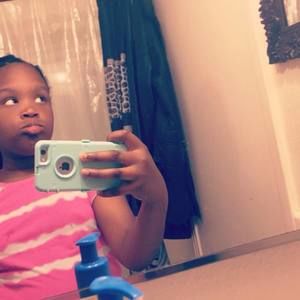 Meet your Posher, Samiyah